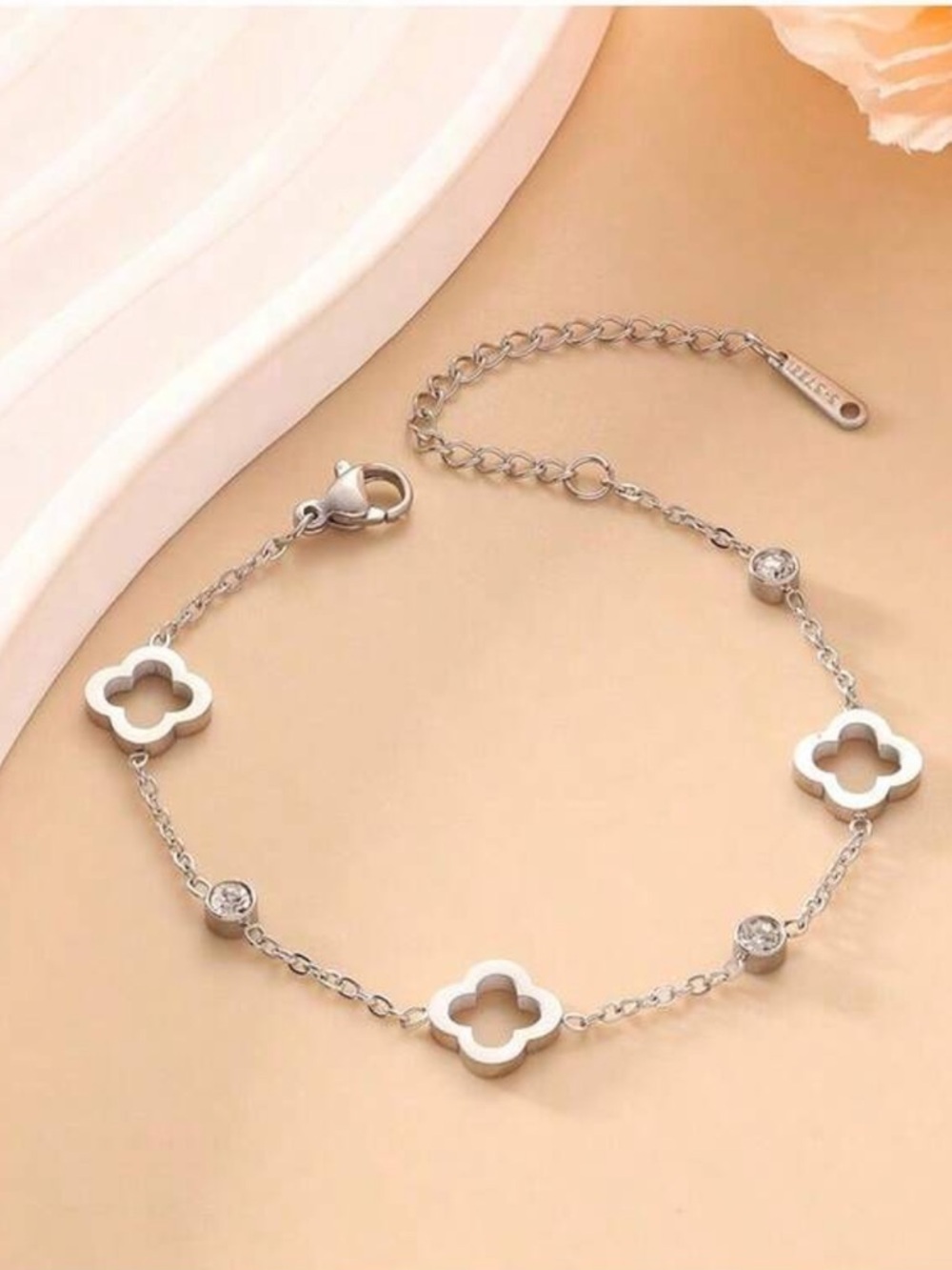 Delicate Silver Clover Link Bracelet - Women Jewelry
